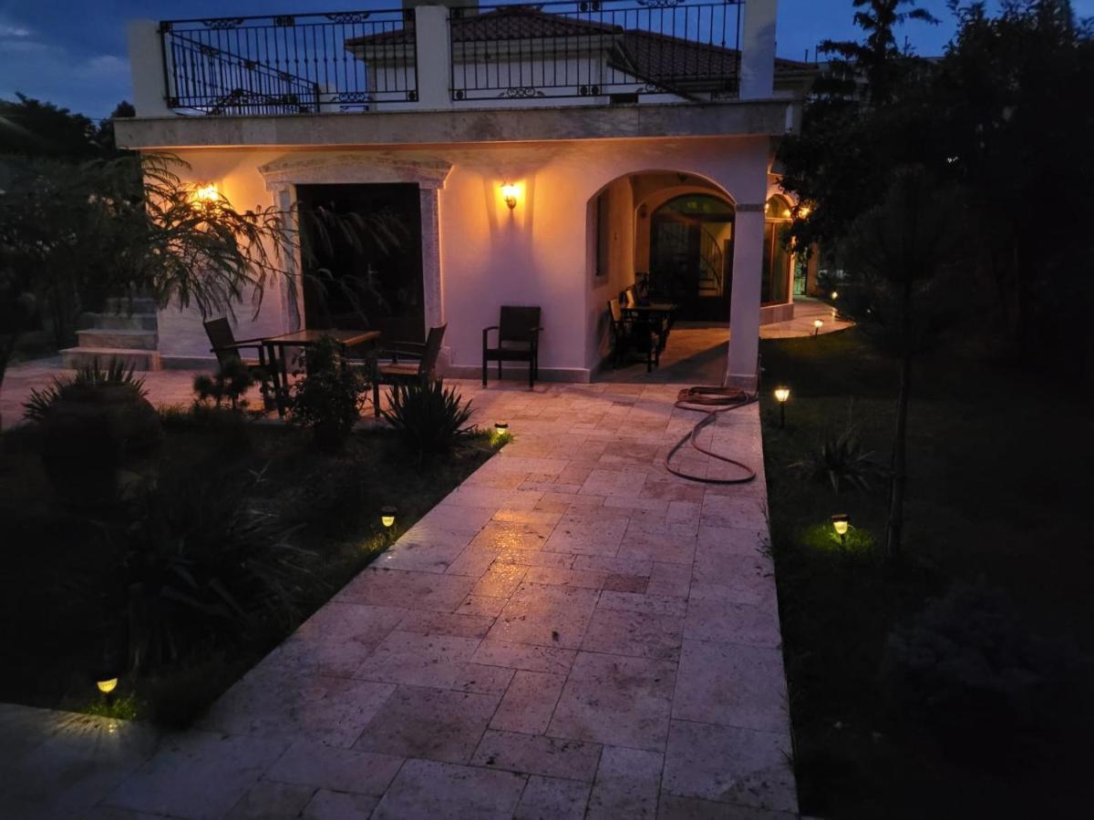 Отель Vila Caviar Сулина Экстерьер фото